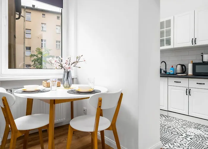 Pod Herkulesami By Renters Appartamento