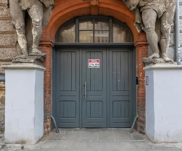 Appartamento Pod Herkulesami By Renters Poznań