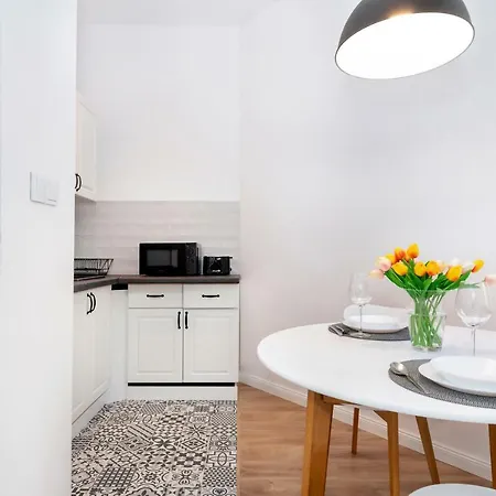 Pod Herkulesami By Renters Appartamento *