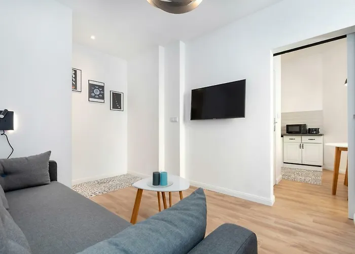 Pod Herkulesami By Renters * פוזנן